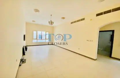 Apartment - 3 Bedrooms - 3 Bathrooms for rent in Bida Bin Ammar - Asharej - Al Ain