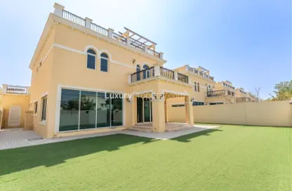 Villa - 4 Bedrooms - 4 Bathrooms for rent in Legacy Nova Villas - Jumeirah Park - Dubai