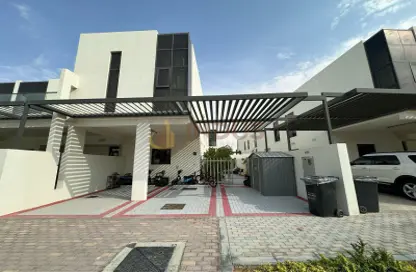 Villa - 3 Bedrooms - 5 Bathrooms for sale in Amazonia - Damac Hills 2 - Dubai