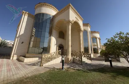 Villa for rent in Al Mnaizlah - Falaj Hazzaa - Al Ain