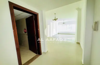 Apartment - 1 Bedroom - 2 Bathrooms for rent in Zakhir Tower 1 - Zakhir Towers - Al Taawun - Sharjah