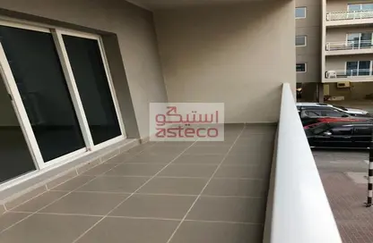 Apartment - 2 Bedrooms - 2 Bathrooms for sale in Tower 8 - Al Reef Downtown - Al Reef - Abu Dhabi