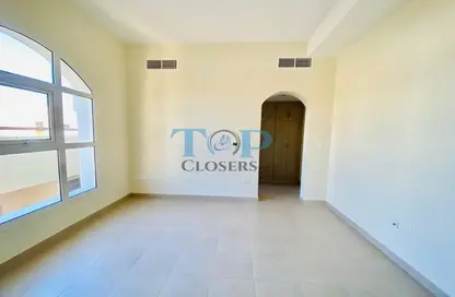 Apartment - 2 Bedrooms - 3 Bathrooms for rent in Central District - Al Ain