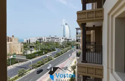 Apartment - 1 Bedroom - 1 Bathroom for rent in Rahaal 1 - Madinat Jumeirah Living - Umm Suqeim - Dubai