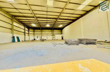 Warehouse - Studio - 1 Bathroom for rent in Al Sajaa S - Al Sajaa - Sharjah