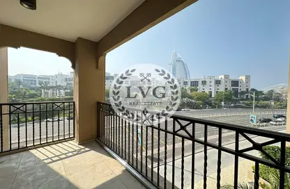 Apartment - 2 Bedrooms - 3 Bathrooms for rent in Lamtara 3 - Madinat Jumeirah Living - Umm Suqeim - Dubai