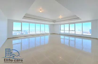 Apartment - 3 Bedrooms - 4 Bathrooms for rent in Sama Tower - Electra Street - Abu Dhabi