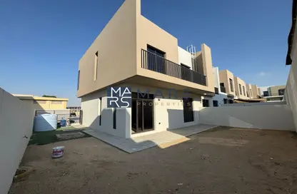 Townhouse - 3 Bedrooms - 4 Bathrooms for rent in Nasma Residence - Al Tai - Sharjah