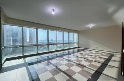 Apartment - 3 Bedrooms - 3 Bathrooms for rent in Al Reem Tower - Corniche Road - Abu Dhabi