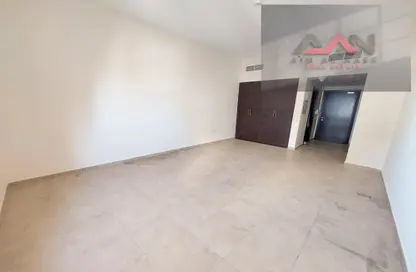 Apartment - 1 Bathroom for rent in Silicon Gates 1 - Silicon Gates - Dubai Silicon Oasis - Dubai