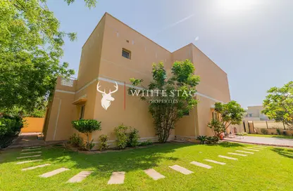 Villa - 4 Bedrooms - 5 Bathrooms for rent in Meadows 9 - Meadows - Dubai