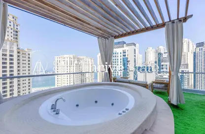 Apartment - 2 Bedrooms - 3 Bathrooms for sale in The Point - Dubai Marina - Dubai