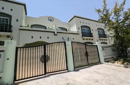 Villa - 5 Bedrooms - 5 Bathrooms for rent in Hai Al Qalaa - Al Jaheli - Al Ain