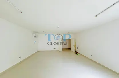 Apartment - 3 Bedrooms - 3 Bathrooms for rent in Central District - Al Ain