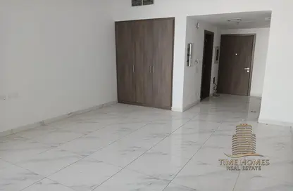 Apartment - 1 Bathroom for rent in Serenity Lakes 5 - Jumeirah Village Circle - Dubai