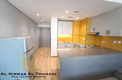 Apartment - Studio - 1 Bathroom for rent in The V Tower - Dubai Land Residence Complex - Dubai