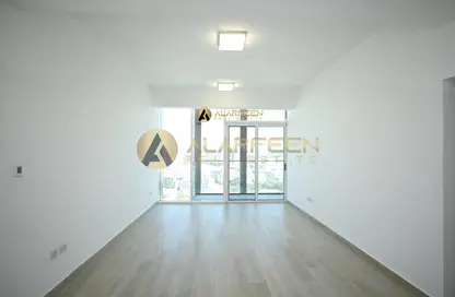 Apartment - 1 Bedroom - 1 Bathroom for sale in Bloom Towers - Jumeirah Village Circle - Dubai