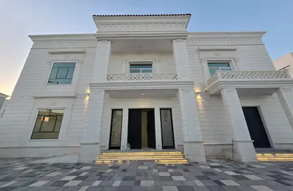 Villa - 7 Bedrooms for rent in Baniyas East - Baniyas - Abu Dhabi