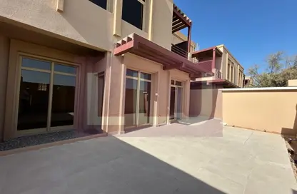 Townhouse - 4 Bedrooms - 6 Bathrooms for rent in Golf Gardens - Khalifa City - Abu Dhabi