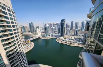 Apartment - 1 Bedroom - 2 Bathrooms for rent in Fairfield Tower - Park Island - Dubai Marina - Dubai