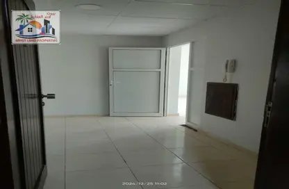 Apartment - 2 Bedrooms - 2 Bathrooms for rent in 585 Building - Al Majaz 3 - Al Majaz - Sharjah