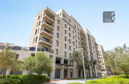 Apartment - 1 Bedroom - 1 Bathroom for sale in Hayat Boulevard-1B - Hayat Boulevard - Town Square - Dubai