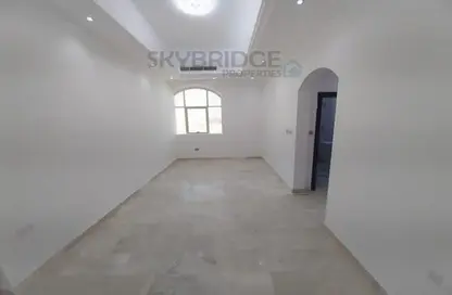 Apartment - 1 Bedroom - 1 Bathroom for rent in Shakhbout City - Abu Dhabi