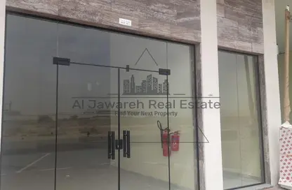 Shop - Studio for rent in Al Jurf 3 - Al Jurf - Ajman Downtown - Ajman