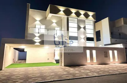 Villa - 5 Bedrooms - 7 Bathrooms for sale in Al Amira Village - Al Yasmeen - Ajman