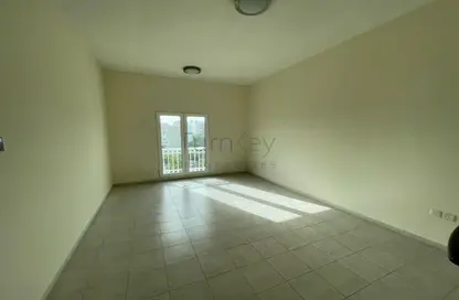 Apartment - 1 Bathroom for rent in Building 38 to Building 107 - Mediterranean Cluster - Discovery Gardens - Dubai