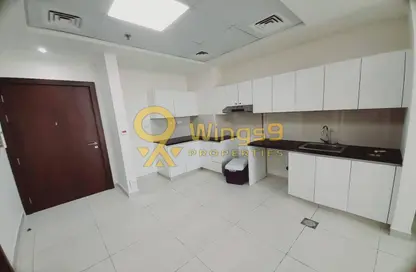 Apartment - 1 Bedroom - 2 Bathrooms for rent in Binghatti Gateway - Al Jaddaf - Dubai