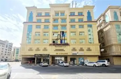 Apartment - 1 Bedroom - 2 Bathrooms for rent in Hajar Building - Muwaileh Commercial - Sharjah