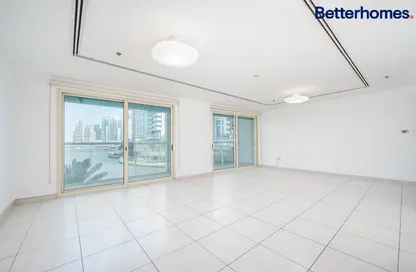 Apartment - 2 Bedrooms - 2 Bathrooms for rent in Marina View Tower B - Marina View - Dubai Marina - Dubai