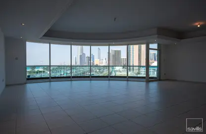 Duplex - 4 Bedrooms - 6 Bathrooms for rent in Bel Ghailam Tower - Corniche Road - Abu Dhabi