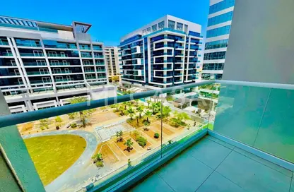 Apartment - 2 Bedrooms - 3 Bathrooms for rent in Al Zeina - Al Raha Beach - Abu Dhabi