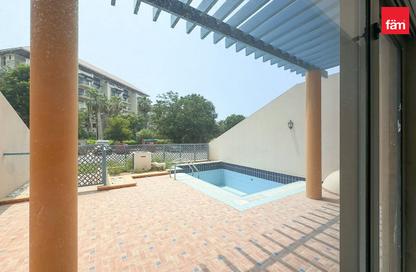 Apartment - 3 Bedrooms - 3 Bathrooms for rent in Sarai Apartments - Palm Jumeirah - Dubai