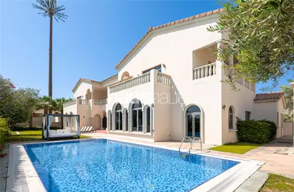 Villa - 6 Bedrooms - 7 Bathrooms for rent in Signature Villas Frond M - Signature Villas - Palm Jumeirah - Dubai