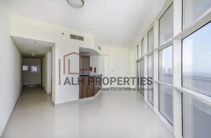 Apartment - 1 Bedroom - 2 Bathrooms for rent in Reef Residence - District 13 - Jumeirah Village Circle - Dubai