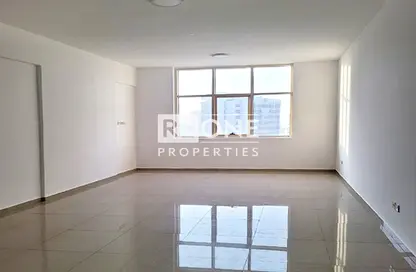 Apartment - 1 Bathroom for rent in Frankfurt Sports Tower - Dubai Sports City - Dubai