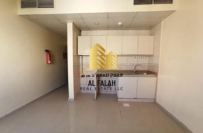 Apartment - Studio - 1 Bathroom for rent in Rolla Square - Rolla Area - Sharjah