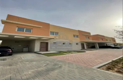 Villa - 3 Bedrooms - 4 Bathrooms for rent in Manazel Al Reef 2 - Al Samha - Abu Dhabi