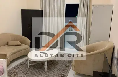 Apartment - 1 Bathroom for rent in Ajman Creek Towers - Al Rashidiya 1 - Al Rashidiya - Ajman