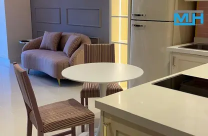 Apartment - 1 Bathroom for rent in Marina View Tower A - Marina View - Dubai Marina - Dubai