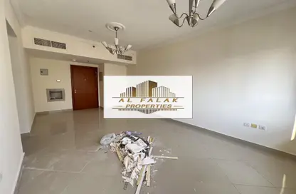 Apartment - 1 Bedroom - 1 Bathroom for rent in Manazil Tower 5 - Al Taawun Street - Al Taawun - Sharjah