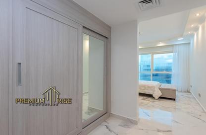 Apartment - 3 Bedrooms - 5 Bathrooms for rent in Lake Point Tower - JLT Cluster N - Jumeirah Lake Towers - Dubai