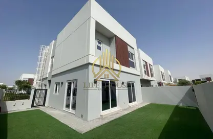 Villa - 4 Bedrooms - 4 Bathrooms for sale in Amaranta 3 - Villanova - Dubai Land - Dubai