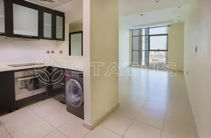 Apartment - 1 Bedroom - 2 Bathrooms for sale in Skyview Tower - Dubai Marina - Dubai