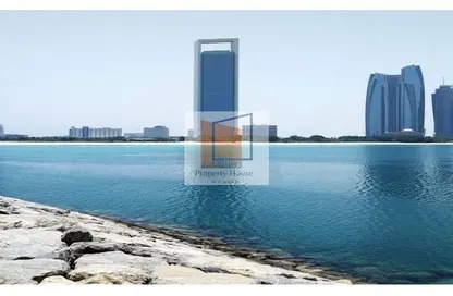 Apartment - 1 Bedroom - 2 Bathrooms for rent in Nation Towers - Corniche Road - Abu Dhabi