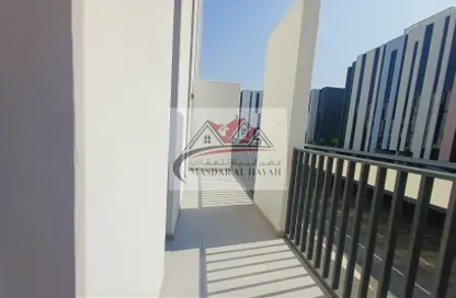 Apartment - 1 Bedroom - 1 Bathroom for rent in The Link - East Village - Aljada - Sharjah