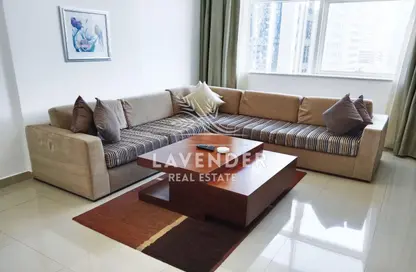 Apartment - 2 Bedrooms - 2 Bathrooms for rent in Khalifa Street - Abu Dhabi